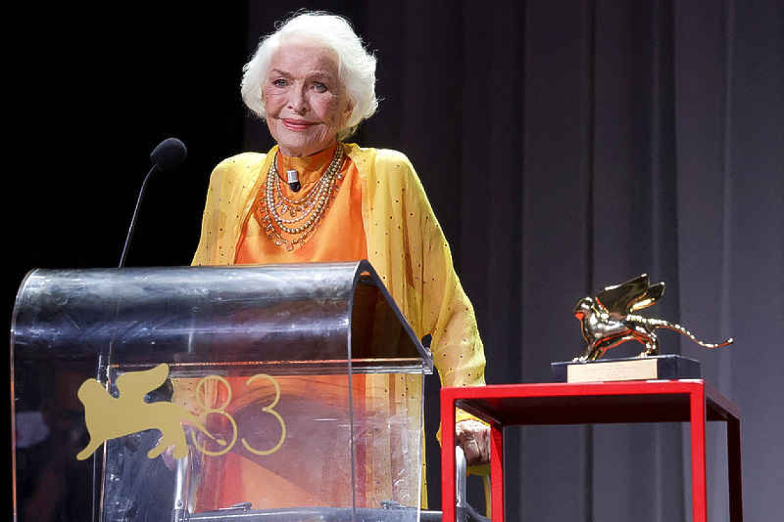 Burstyn hails progress for women  in film at Venice lifetime award